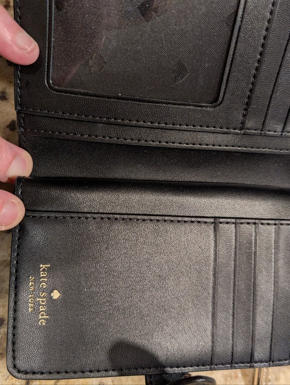 Kate Spade New York Black Leather Compact Quilted Wallet Like New - Picture 5 of 8